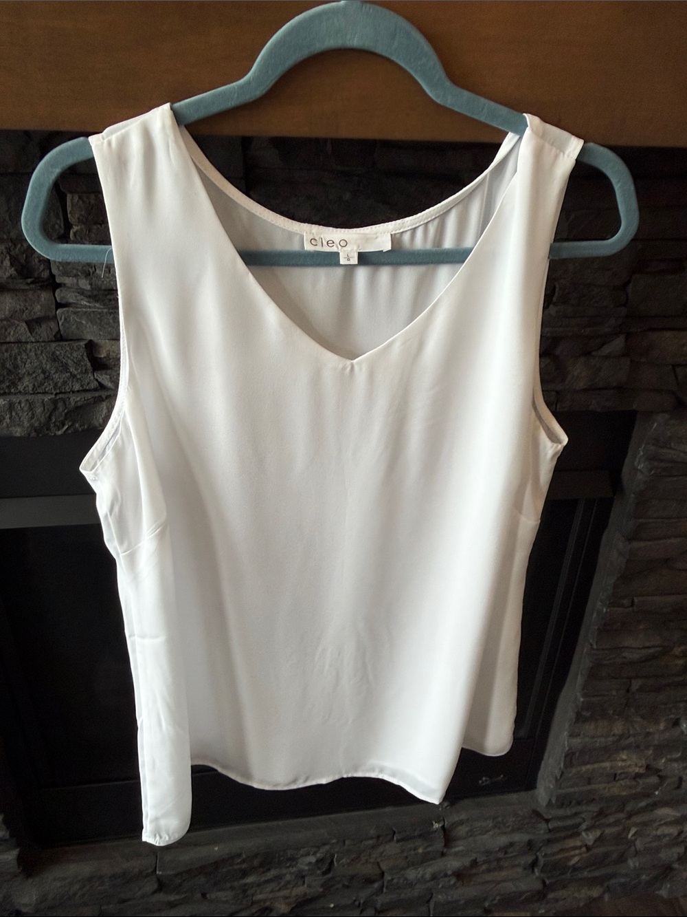 cleo White V-Neck Sleeveless Tank Top